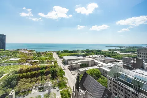 60 E Monroe St #2702, Chicago, IL 60603 photo 35