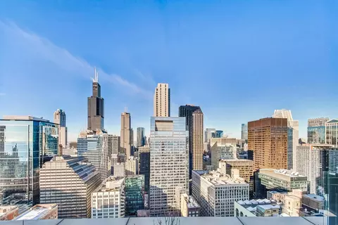 60 E Monroe St #2702, Chicago, IL 60603 photo 46