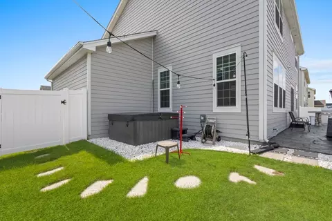 88 Hedgerow Dr, Elgin, IL 60124 photo 36