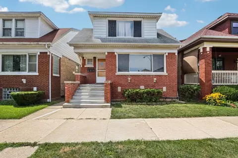 4130 N Mason Ave, Chicago, IL 60634