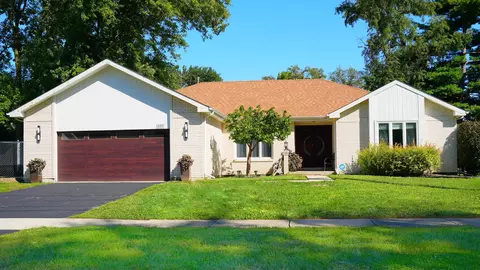 4200 Washington Ave, Matteson, IL 60443