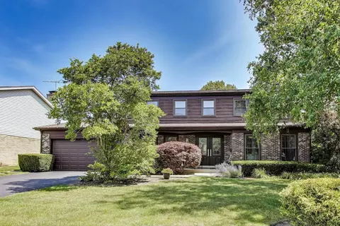 645 Ridge Rd, Highland Park, IL 60035