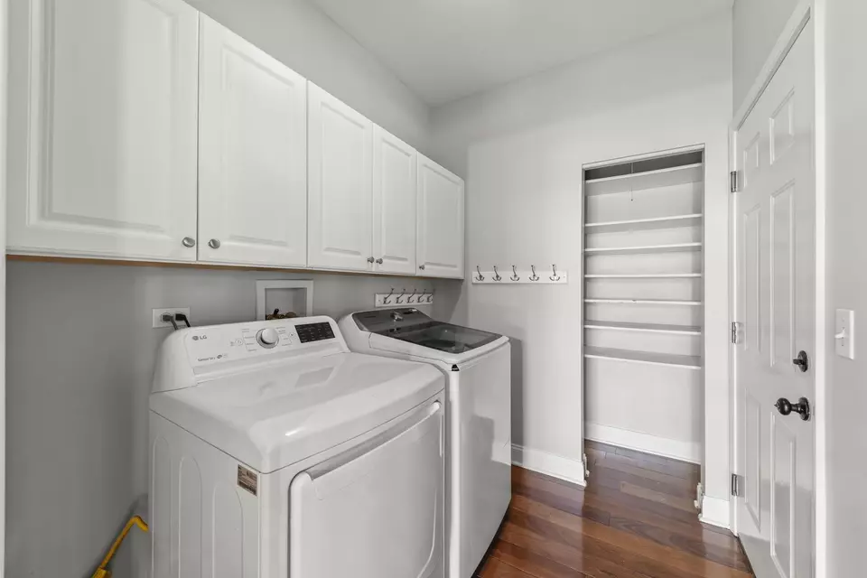 Other - 812 Metropolitan Ave, Bolingbrook, IL 60490 photo 4 of 10