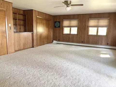 2931 E 10th Rd, Utica, IL 61373 photo 13
