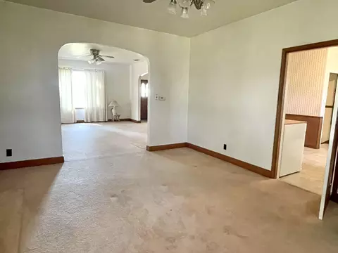 2931 E 10th Rd, Utica, IL 61373 photo 8