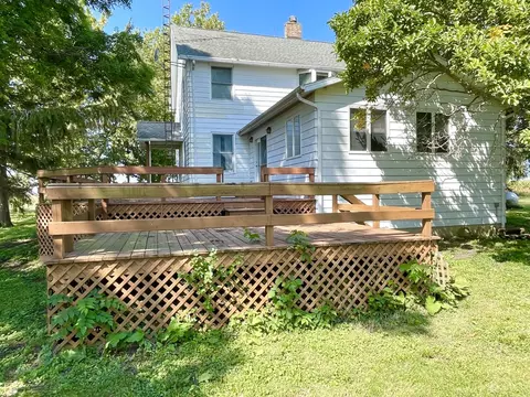 2931 E 10th Rd, Utica, IL 61373 photo 3