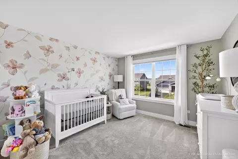 Bedroom - 3591 Doral Dr, Elgin, IL 60124 photo 2 of 2