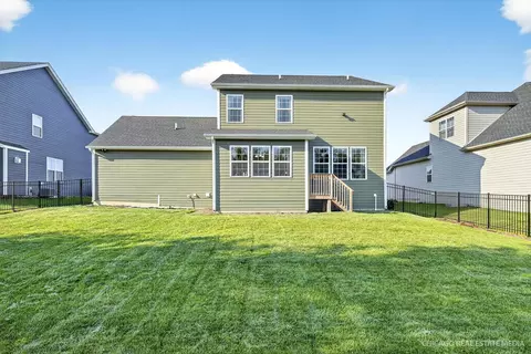 Exterior - 3591 Doral Dr, Elgin, IL 60124 photo 2 of 3