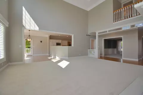 Living - 3 Currie Ct, Bloomington, IL 61704 photo 8 of 19