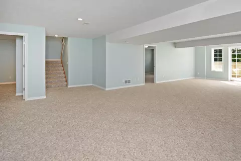 Living - 3 Currie Ct, Bloomington, IL 61704 photo 18 of 19