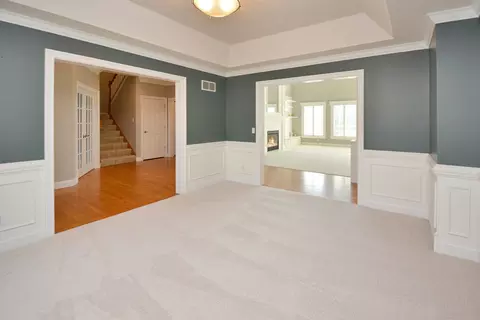 Living - 3 Currie Ct, Bloomington, IL 61704 photo 13 of 19