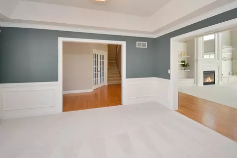Living - 3 Currie Ct, Bloomington, IL 61704 photo 14 of 19
