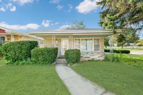 9100 S Saint Louis Ave, Evergreen Park, IL 60805