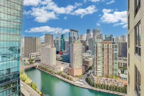View/Area - 420 E Waterside Dr #3304, Chicago, IL 60601 photo 1 of 8