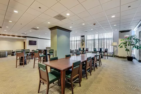 Dining - 420 E Waterside Dr #3304, Chicago, IL 60601 photo 2 of 4