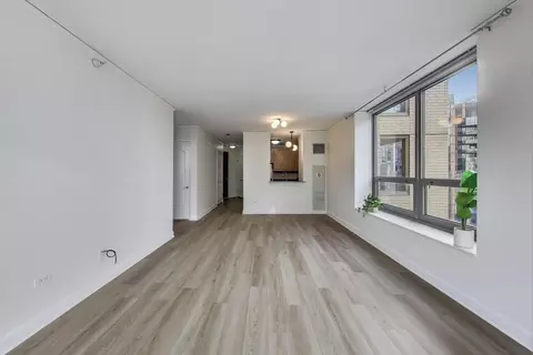 Living - 420 E Waterside Dr #3304, Chicago, IL 60601 photo 3 of 10