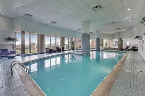 Exterior - 420 E Waterside Dr #3304, Chicago, IL 60601 photo 4 of 9