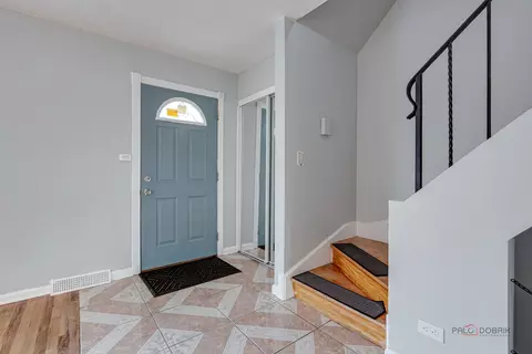 8846 Dee Rd #E, Des Plaines, IL 60016 photo 8