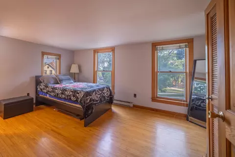Bedroom - 754 South St, Elgin, IL 60123 photo 3 of 4