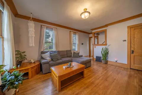 Living - 754 South St, Elgin, IL 60123 photo 1 of 2