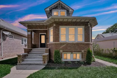 3343 N Narragansett Ave, Chicago, IL 60634
