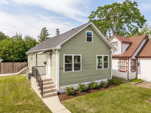 1926 S 19th Ave, Maywood, IL 60153