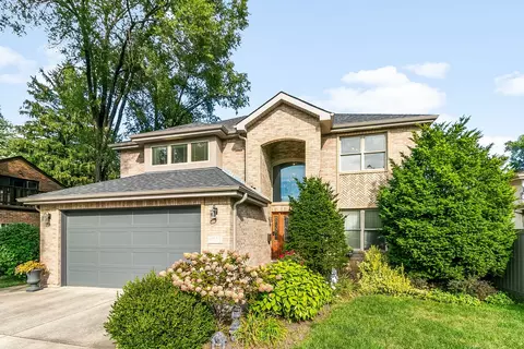 9711 Tulley Ave, Oak Lawn, IL 60453