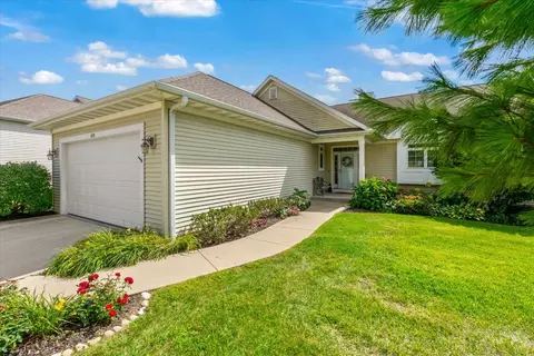 630 S Stone Ridge Dr #630, Lake Geneva, WI 53147
