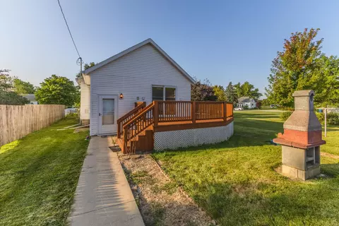 125 E Cleveland St, Cullom, IL 60929 photo 29