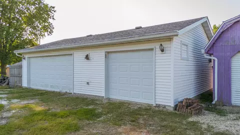125 E Cleveland St, Cullom, IL 60929 photo 42