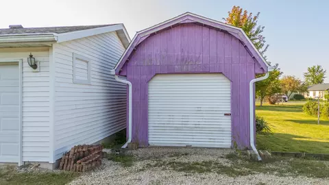 125 E Cleveland St, Cullom, IL 60929 photo 41