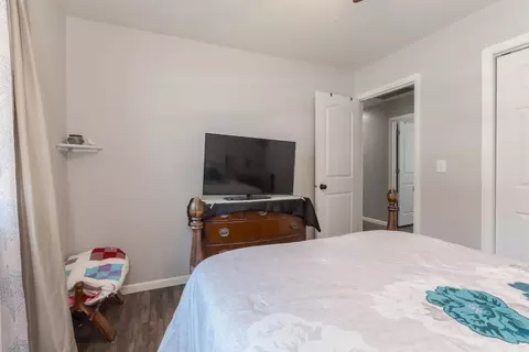Bedroom - 502 W Jeffery St, Cullom, IL 60929 photo 5 of 5
