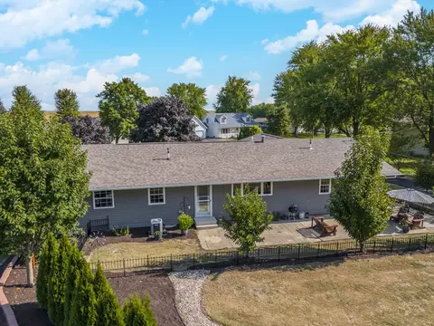 Exterior - 502 W Jeffery St, Cullom, IL 60929 photo 17 of 17