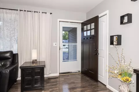 Entry Way - 502 W Jeffery St, Cullom, IL 60929 photo 1 of 1