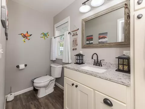 Bath - 502 W Jeffery St, Cullom, IL 60929 photo 3 of 3