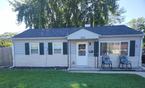 303 S Hammes Ave, Joliet, IL 60436
