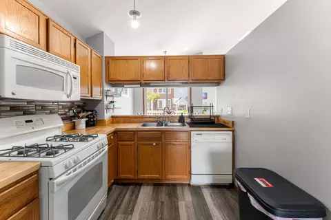 2400 Dawson Ln, Algonquin, IL 60102 photo 11