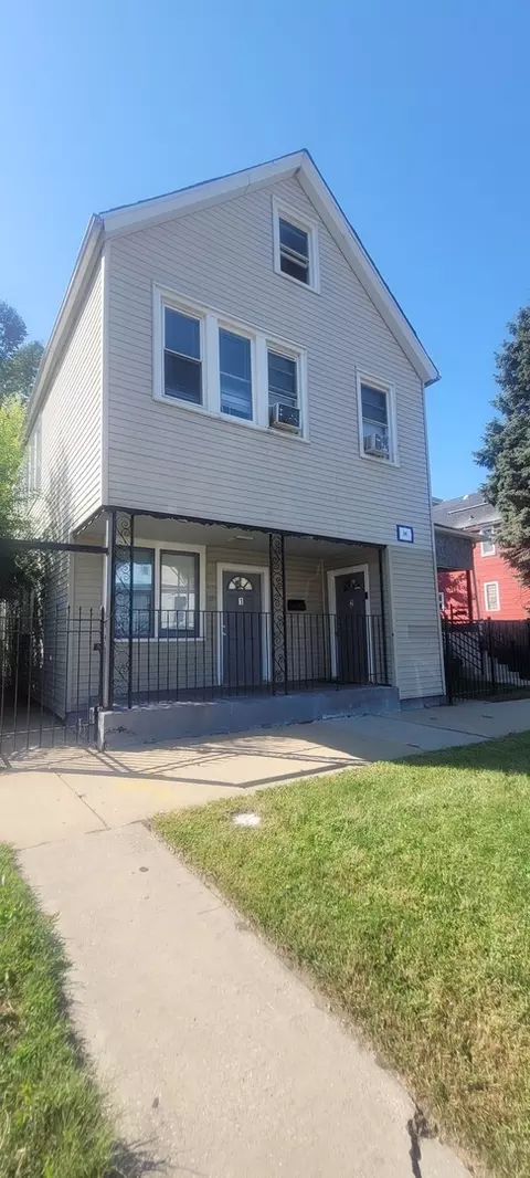 8436 S Exchange Ave, Chicago, IL 60617