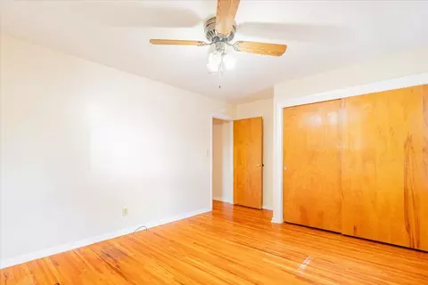 Bedroom - 809 Elm St, Bloomington, IL 61701 photo 2 of 7