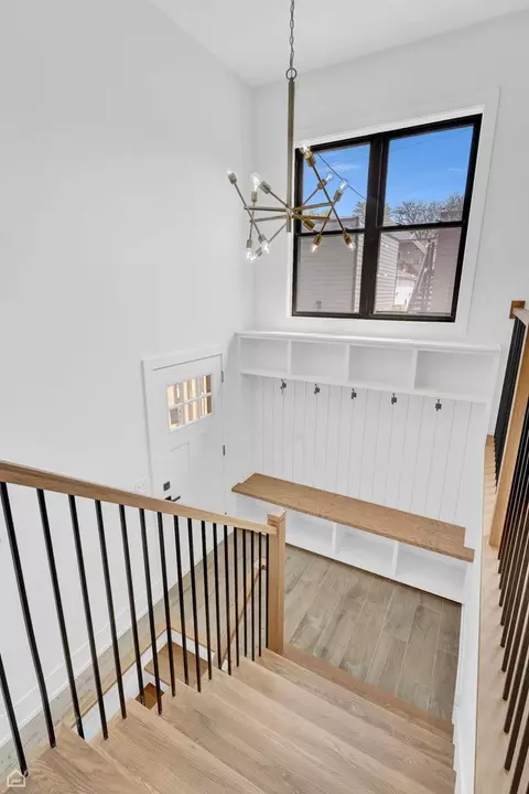 3905 N Drake Ave, Chicago, IL 60618 photo 27