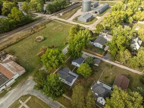 View/Area - 200 N Front St, Odell, IL 60460 photo 5 of 7