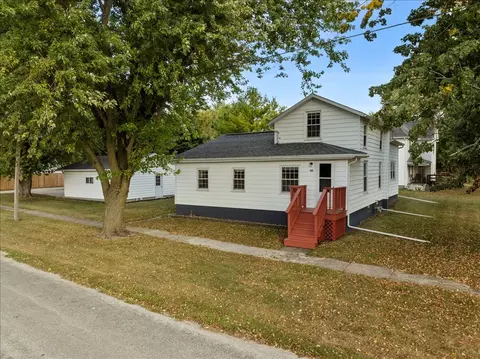 Other - 200 N Front St, Odell, IL 60460 photo 2 of 4