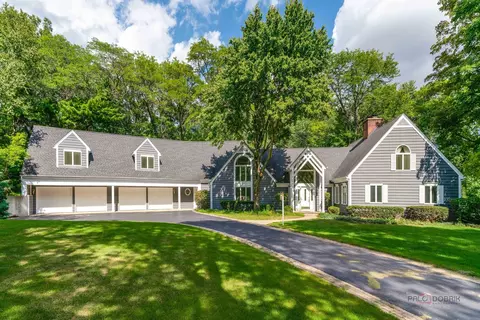 1884 Tweed Rd, Inverness, IL 60067