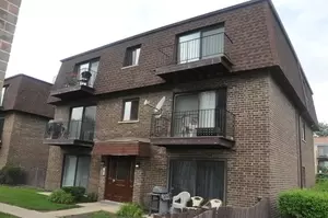 9821 Bianco Ter #A, Des Plaines, IL 60016