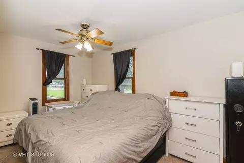 Bedroom - 1506 N River Rd, Mchenry, IL 60051 photo 1 of 1