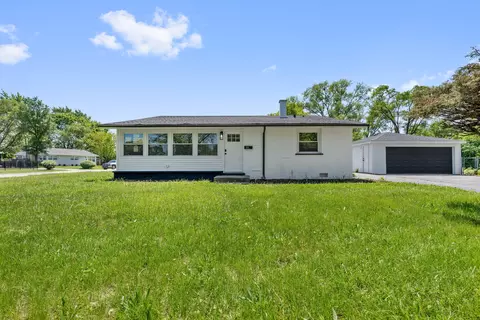 2711 Lancaster Dr, Markham, IL 60428