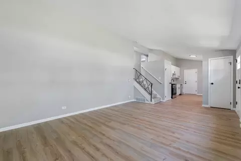 Living - 2711 Lancaster Dr, Markham, IL 60428 photo 1 of 2