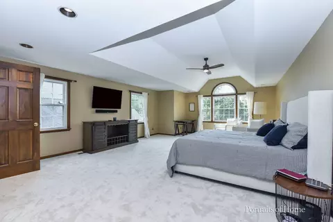 1645 Burning Trail Ct, Wheaton, IL 60189 photo 15
