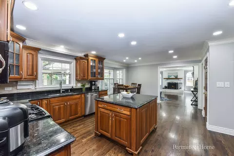 1645 Burning Trail Ct, Wheaton, IL 60189 photo 7