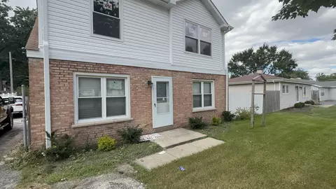 242 Highland Rd, Willowbrook, IL 60527 photo 1